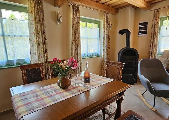 Darya Pince Ferienhaus Tormafolde